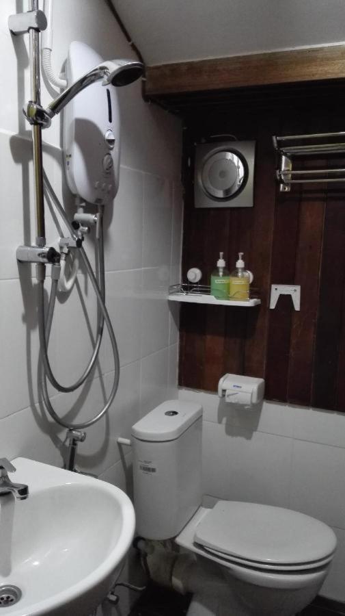 Silver Shine Guest House George Town Extérieur photo